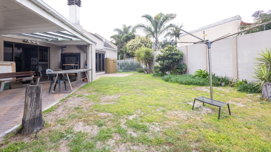 3 Bedroom Property for Sale in Panorama Western Cape